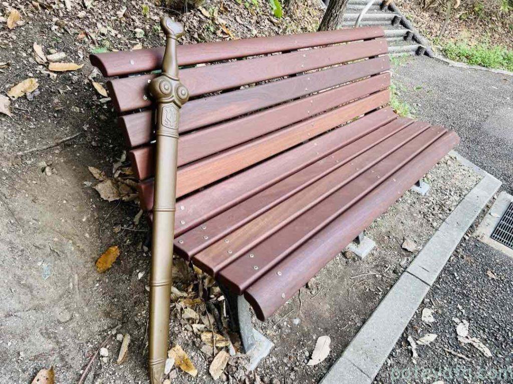 ジブリ作品「ゲド戦記」モチーフのオブジェ「アレンの剣」